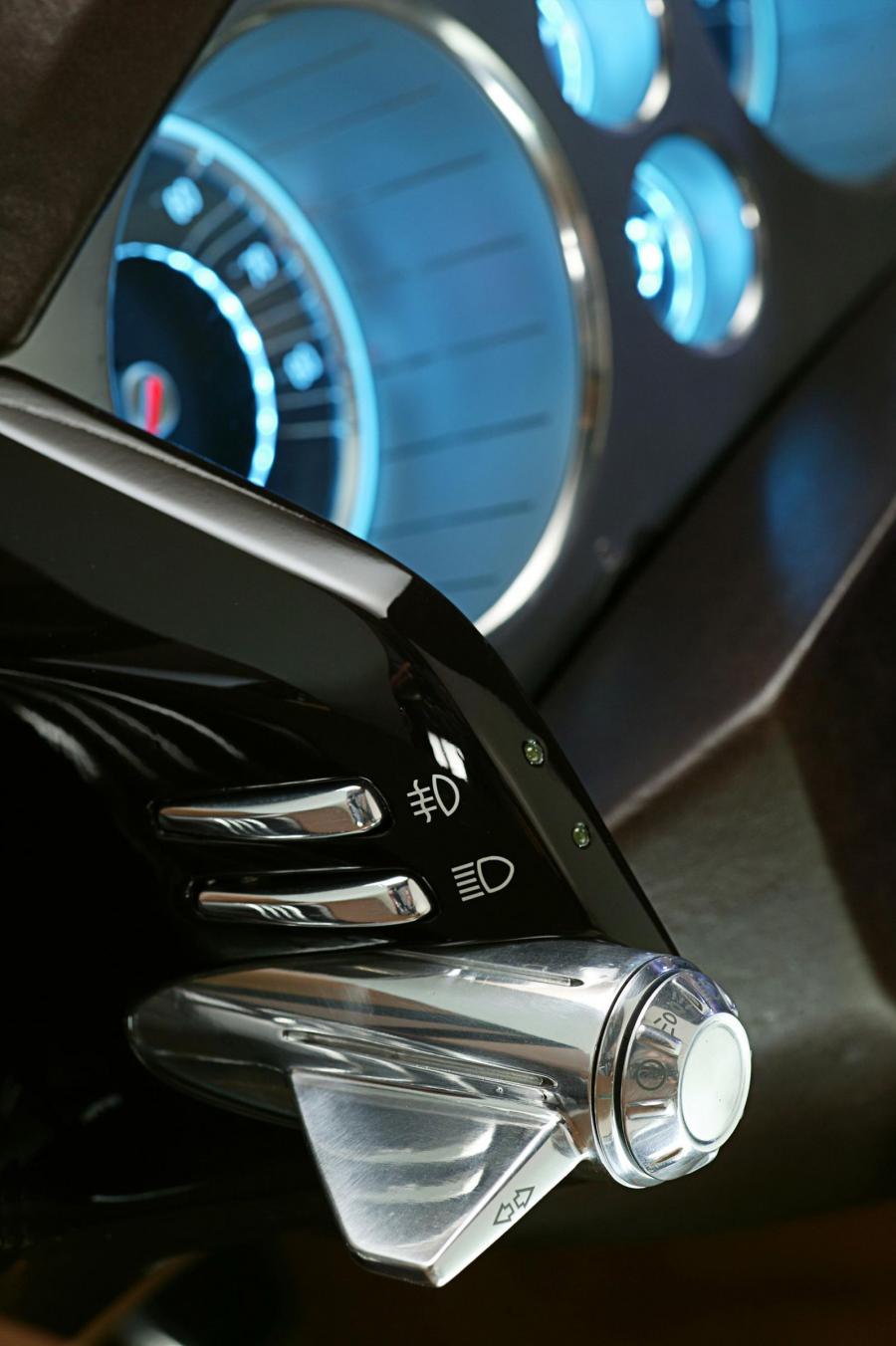 Opel Insignia Concept 2003 года  (фото 32 из 61)